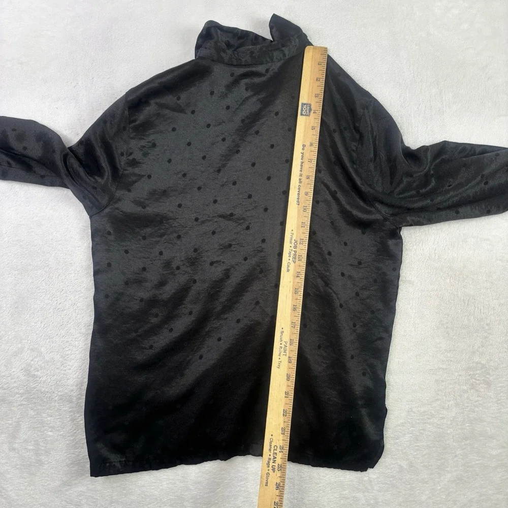 Victoria's Secret Black Long Sleeve Button Up Pajama Top Blouse Women's Small